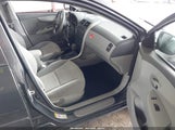 Toyota Corolla Le JTDBL40EX9J004213 снимка