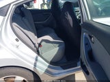 Hyundai Elantra Gls KMHDH4AE6DU811033 снимка