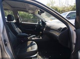 BMW 325Xi WBAEU33445PR15486 снимка