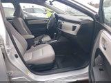 Toyota Corolla Le 2T1BURHE0FC325084 снимка