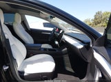 Tesla Model 3 Long Range Dual Motor All-Wheel Drive 5YJ3E1EB4NF330375 fotografie