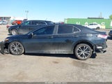 Toyota Camry Se 4T1B11HK2JU603782 fotografie
