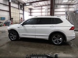 Volkswagen Tiguan 2.0T Se/2.0T Sel 3VV2B7AX1JM146821 снимка