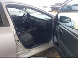Toyota Corolla Le 5YFBURHE1HP638955 снимка