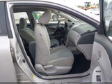 Toyota Corolla Le 2T1BU4EE8CC817039 fotografie