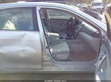 Toyota Camry Le 4T1BE46K57U042141 снимка