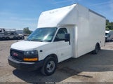 GMC Savana Cutaway  Van 7GZ67VC73MN006480 снимка