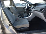 Honda Accord Lx 1HGCR2F38DA015086 снимка