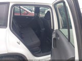 Volkswagen Tiguan 2.0T/2.0T S WVGAV7AX1HK053215 снимка