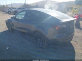 Tesla Model Y Performance Dual Motor All-Wheel Drive 5YJYGDEF2MF071968 fotografie
