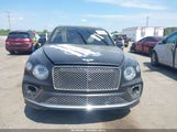 Bentley Bentayga V8 SJAAM2ZV9MC033751 fotografie