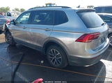 Volkswagen Tiguan 2.0T S 3VV1B7AX7MM012668 photo