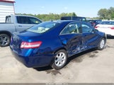 Toyota Camry Le 4T1BF3EK4BU679586 снимка