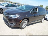 Chrysler Pacifica Touring-L 2C4RC1BG8HR527817 снимка