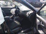 Nissan Rogue Sv 5N1AT2MVXJC805741 снимка