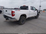 Toyota Tundra Sr5 5.7L V8 5TFUW5F17JX750839 снимка