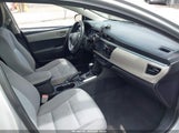Toyota Corolla Le 5YFBURHE2GP560989 fotografie