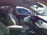 Cadillac Xt4 Luxury 1GYAZAR43KF178761 снимка