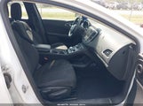 Chrysler 200 Limited 1C3CCCAB5FN616850 снимка