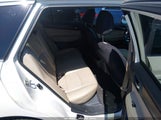 Subaru Outback 2.5I Limited 4S4BSBJC2F3275976 снимка