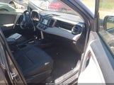 Toyota Rav4 Le JTMBFREV9FJ045831 снимка
