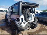 Jeep Wrangler 4-Door Sport Altitude 4X4 1C4HJXDN2PW674754 fotografie