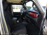 Jeep Wrangler Unlimited Rubicon 4X4 1C4HJXFG3JW187598 снимка