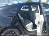 Toyota Prius Two JTDKN3DU4D5620979 снимка