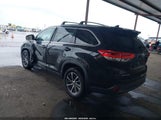 Toyota Highlander Xle 5TDJZRFHXKS623962 снимка
