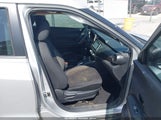Nissan Kicks S 3N1CP5CU1KL565533 снимка