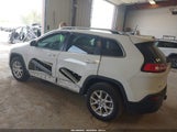 Jeep Cherokee Latitude 4X4 1C4PJMCB7HW524903 снимка