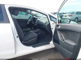 Kia Forte Lx 3KPFL4A7XHE073772 снимка