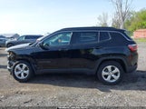 Jeep Compass Latitude 4X4 3C4NJDBB5JT138842 снимка