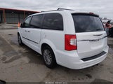 Chrysler Town & Country Touring-L 2C4RC1CG9DR816021 fotografie