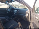Hyundai Tucson Value KM8J3CA24JU727614 снимка