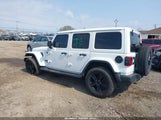 Jeep Wrangler Unlimited Sahara Altitude 4X4 1C4HJXEN8MW807883 fotografie