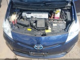Toyota Prius Two JTDKN3DU1D1725776 снимка