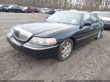 Lincoln Town Car Executive L 2LNBL8EV9BX752573 снимка