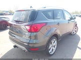 Ford Escape Titanium 1FMCU9J9XKUB25047 снимка