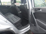 Volkswagen Tiguan 2.0T/2.0T S WVGBV7AX4HK034856 fotografie