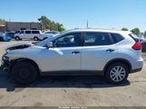 Nissan Rogue S KNMAT2MT5HP558134 снимка