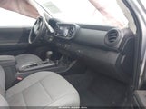 Toyota Tacoma Sr 5TFAX5GN4MX189120 fotografie