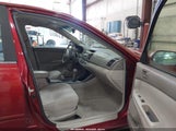 Toyota Camry Le JTDBE32K030156621 снимка