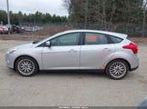 Ford Focus Sel 1FAHP3M27CL205724 fotografie