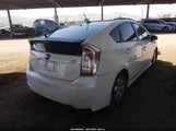 Toyota Prius Three JTDKN3DU1D5580523 снимка