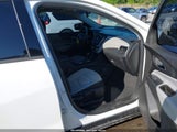 Chevrolet Equinox Ls 3GNAXSEV4KS565757 снимка