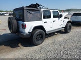 Jeep Wrangler Unlimited Sahara 4X4 1C4HJXEM6NW135363 fotografie
