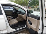 Hyundai Tucson Limited KM8J3CA20HU376503 снимка
