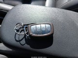 Hyundai Ioniq Plug-In Hybrid Limited KMHC75LD1KU168497 photo