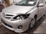 Toyota Corolla S 2T1BU4EE2BC684454 fotografie